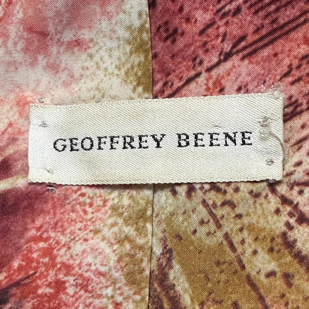 GEOFFREY BEENE men’s vintage tie very good condition